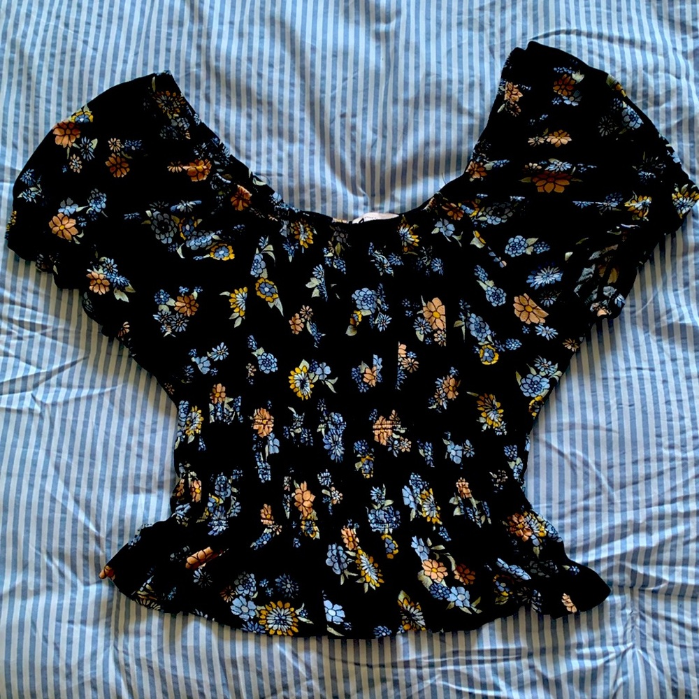 Black floral crop top.